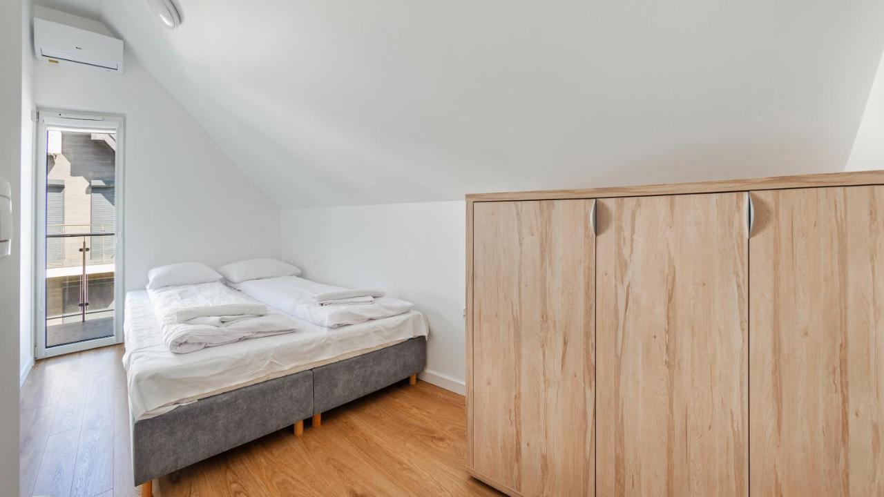 Apartamenty Sun & Snow Horizon Park Dziwnówek Kültér fotó